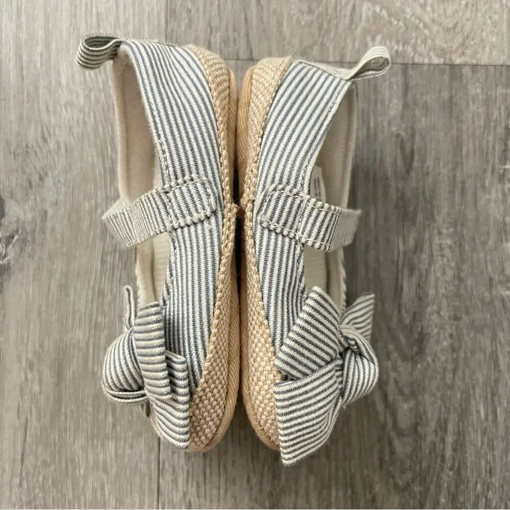 Target Baby Girl’s Striped Seersucker Bow Detail Slipper Crib Shoes 6-9 Months